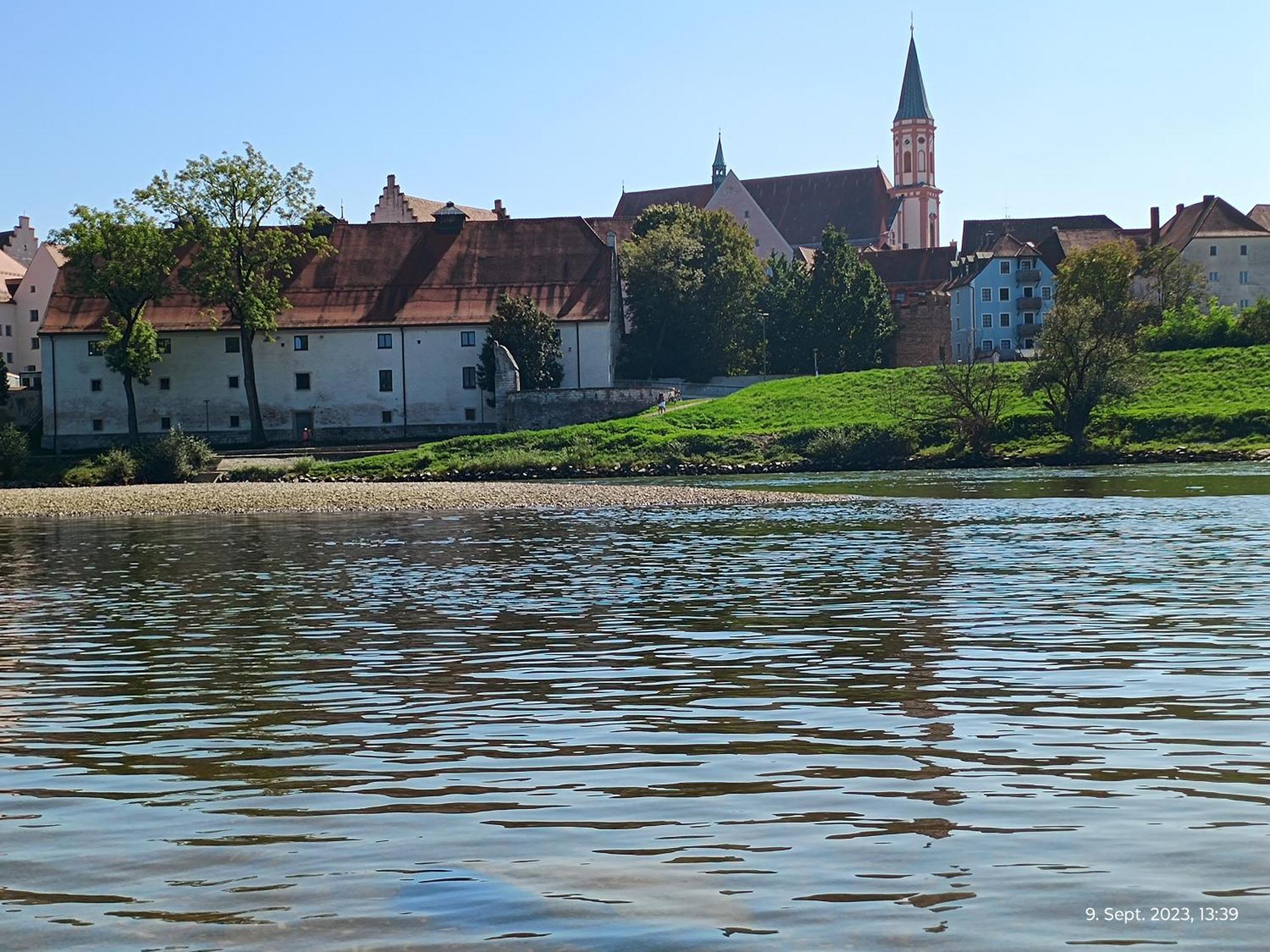 G.A.D.D Ferienwohnung/Glueck An Der Donau Straubing Extérieur photo
